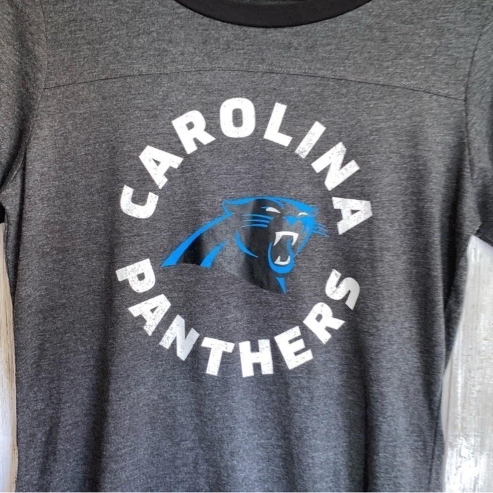 NWT NFL Carolina Panthers Grey Fitted Tee - Picture 2 of 5